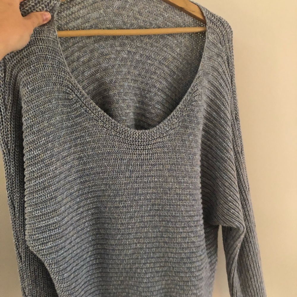 Athlete slouchy sweater